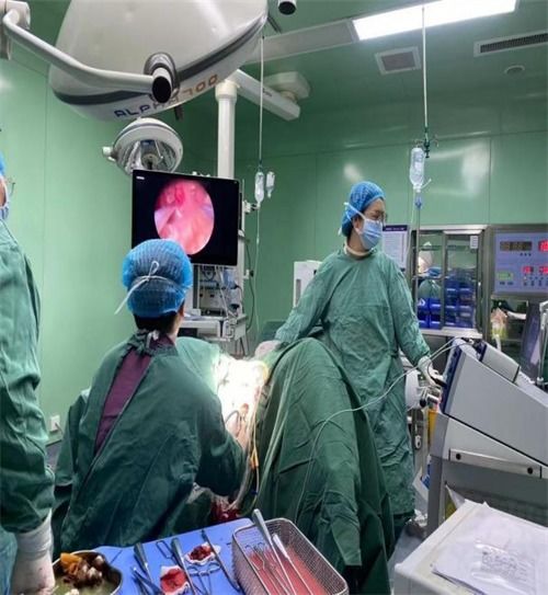武宁县总医院人民医院院区妇科宫腔镜手术纪实 精准微创,为女性宫腔健康保驾护航